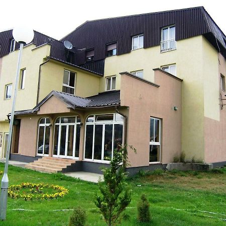 Hotel Dulovic Mojkovac Kültér fotó
