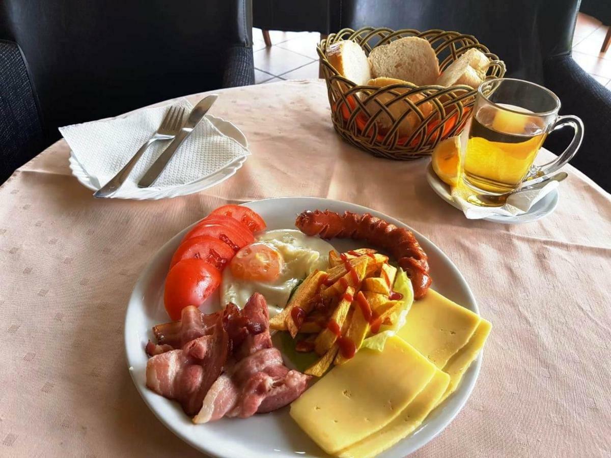 Hotel Dulovic Mojkovac Kültér fotó